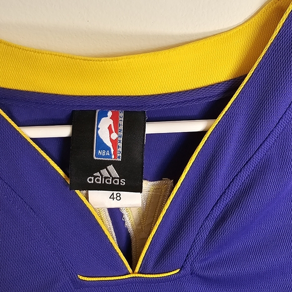 Kobe Bryant Jersey - Picture 2 of 3